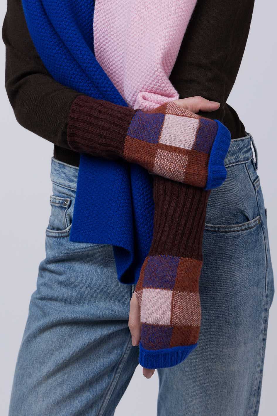 'BLOCK PRINT' TARTAN HAND WARMER - RUST