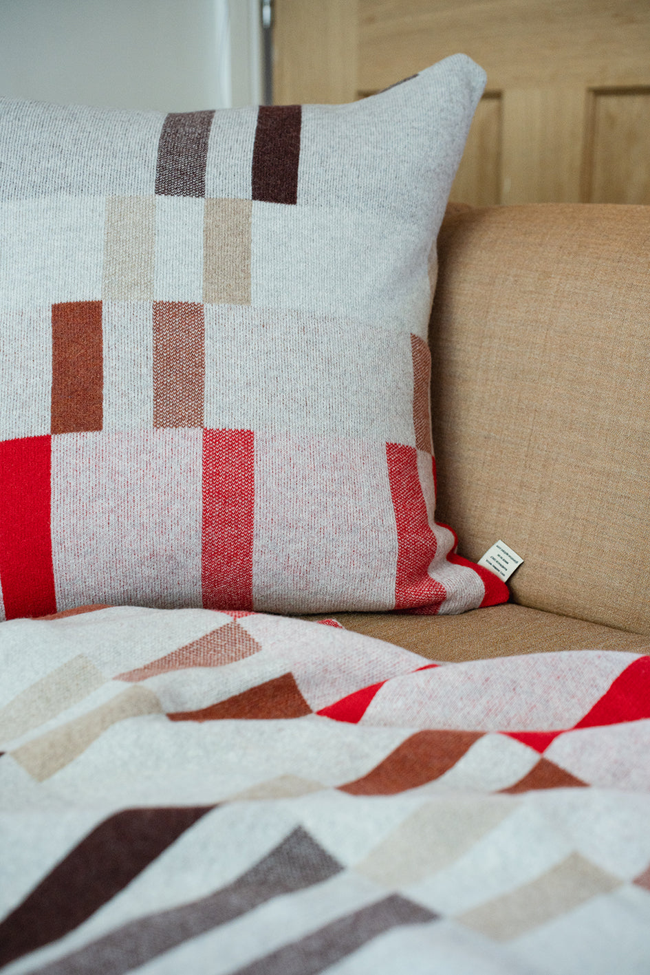 ALBERS EXTRA LARGE CUSHION - GREY / RED / RUST / BEIGE / CHOCOLATE