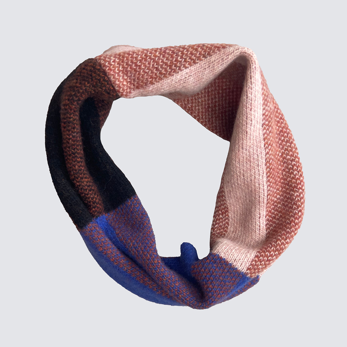 CHEQUER CHILDREN'S SNOOD - RUST (available in 4 colourways)