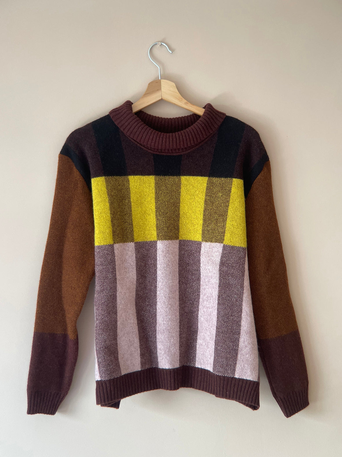 CHEQUER JUMPER - CHOCOLATE