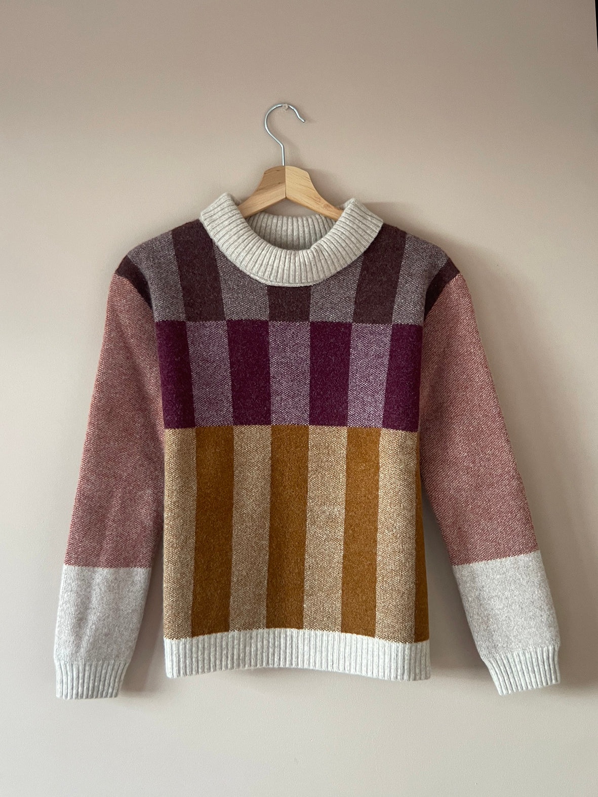 CHEQUER JUMPER - CREAM