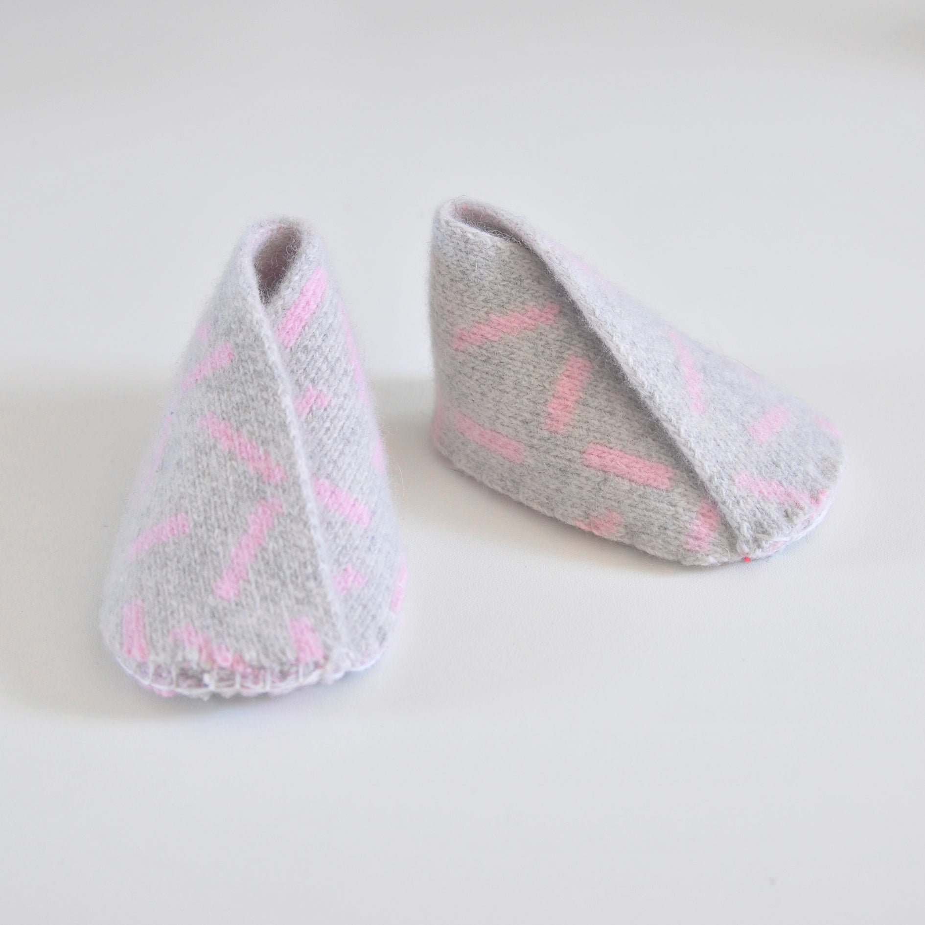 DASH BABY BOOTIE IN GREY AND PINK