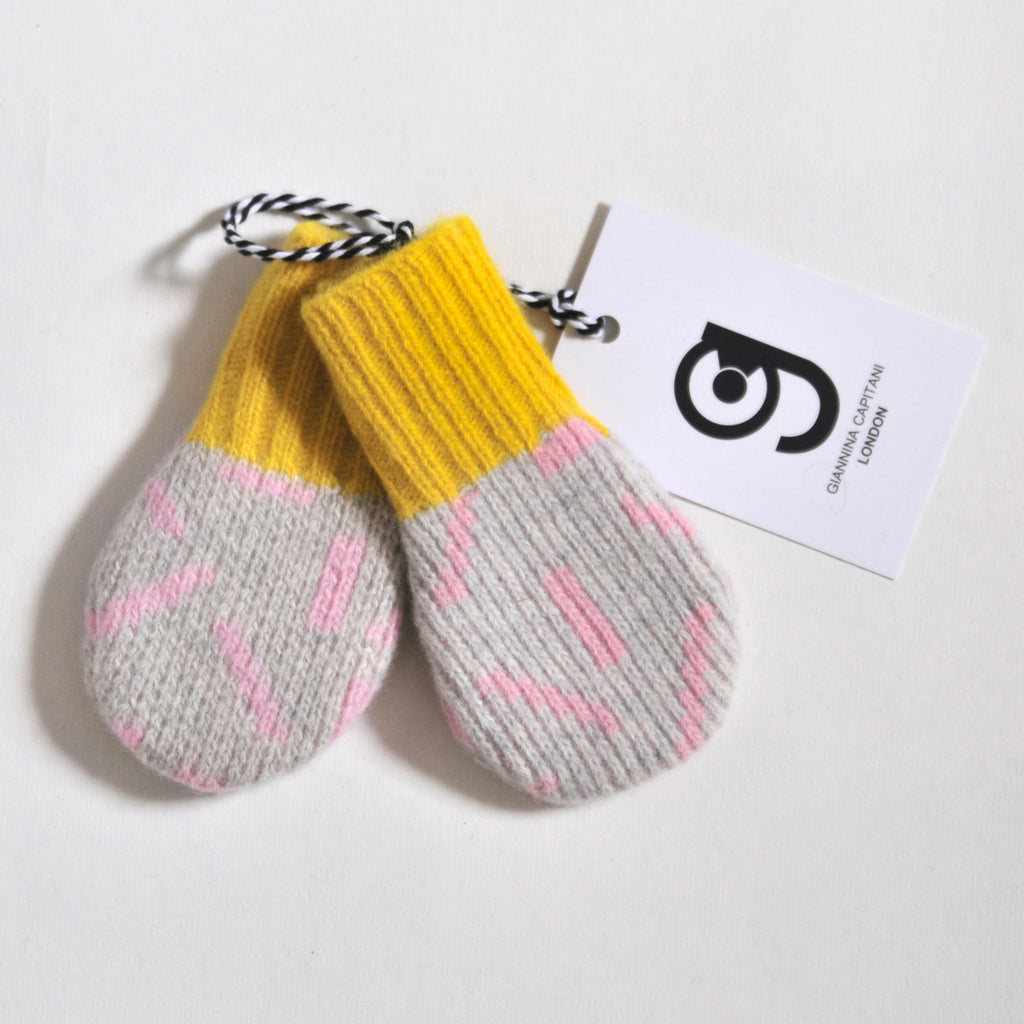 DASH BABY MITTEN IN GREY AND PINK